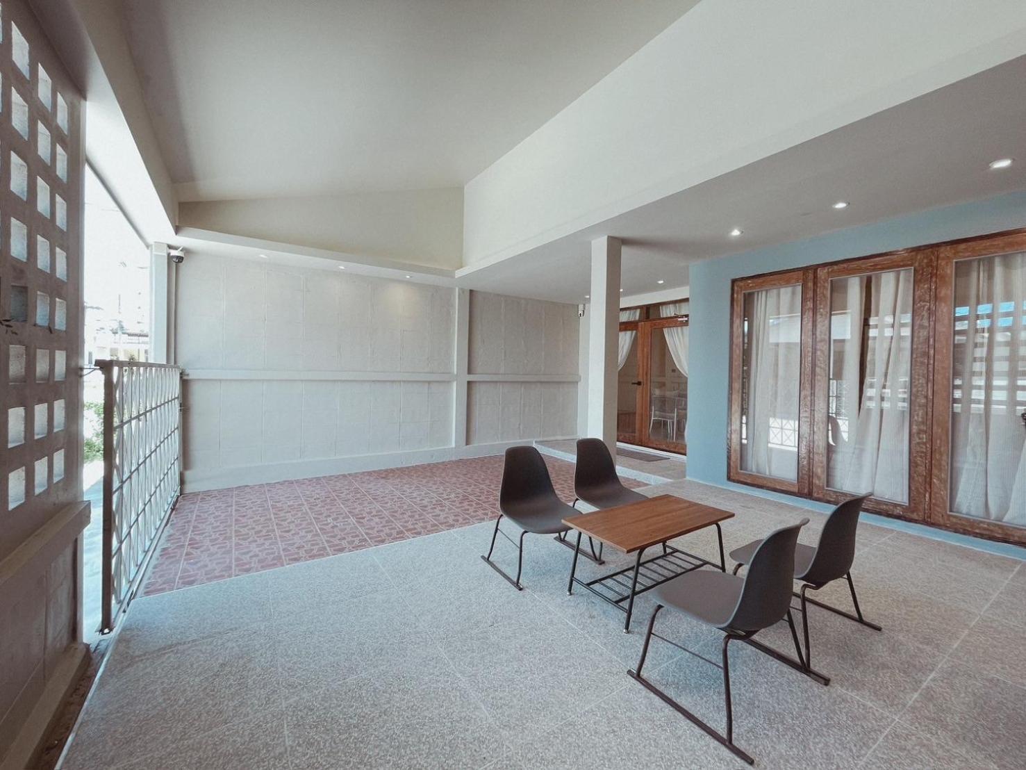 Aoboun House Bangsaen บ้านโอบอุ่น บางแสน المظهر الخارجي الصورة